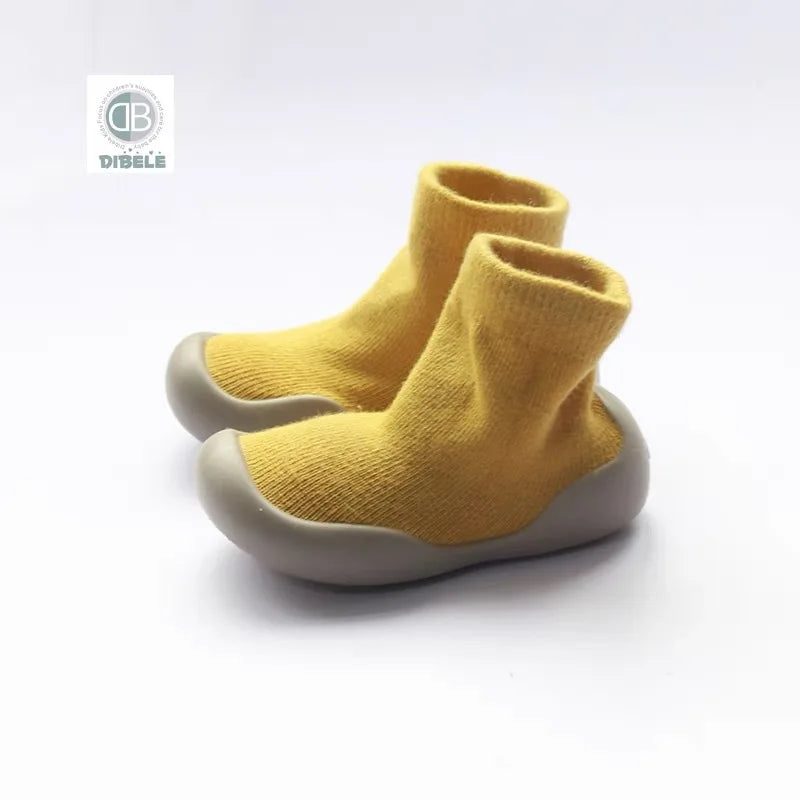 Non-Slip Baby Walking Shoes – Soft Sock-Style Shoes for Boys & Girls (Spring/Autumn)